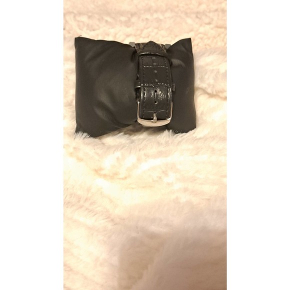 Men Skull Watch Black - Picture 4 of 5